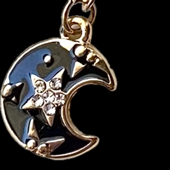 Crescent Moon Necklace NWOT - Picture 13 of 16